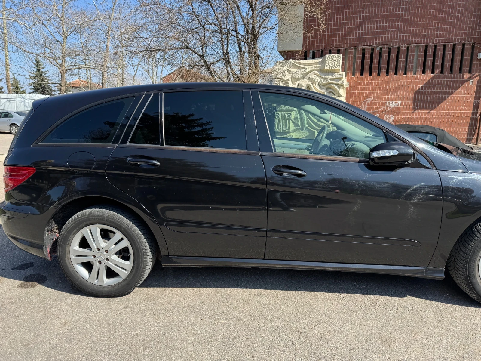 Mercedes-Benz R 280, снимка 2 - Автомобили и джипове - 53922873