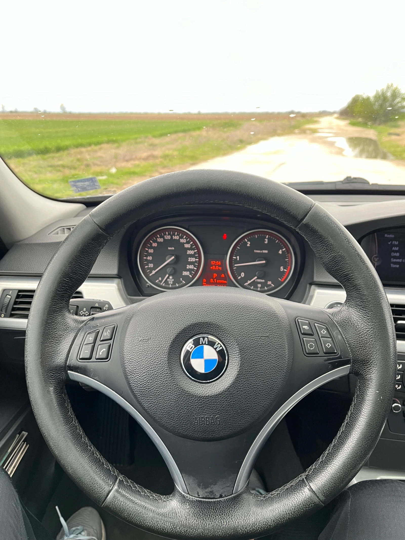BMW 330 330D FACELIFT , снимка 8 - Автомобили и джипове - 54099954
