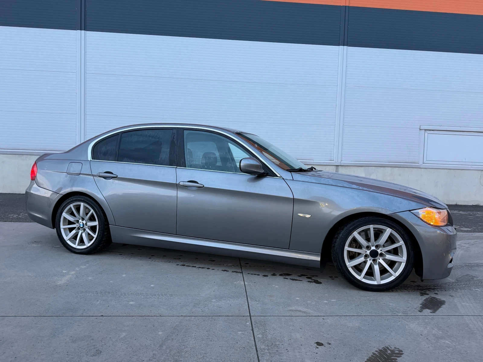 BMW 330 330D FACELIFT , снимка 3 - Автомобили и джипове - 54099954