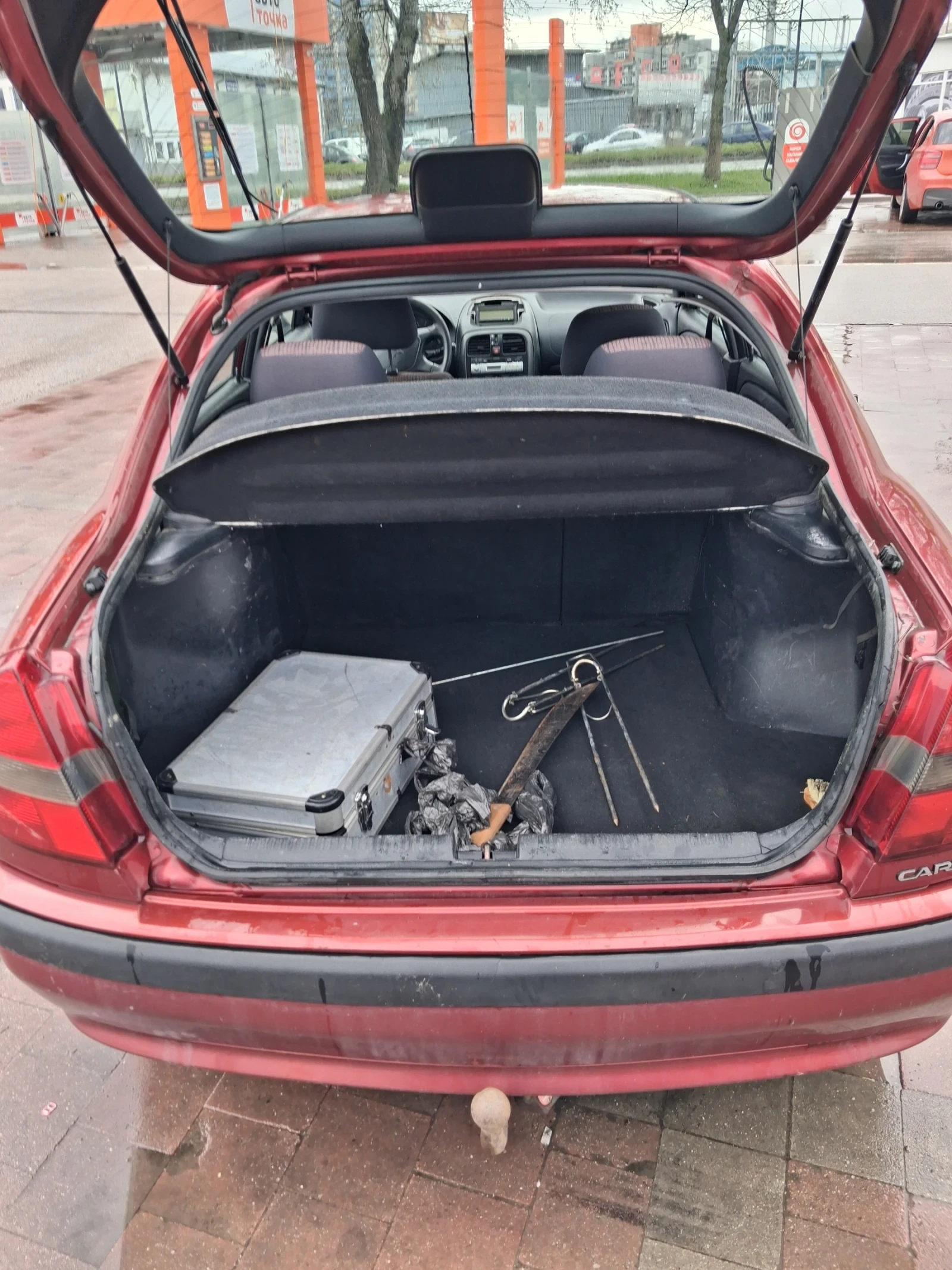 Mitsubishi Carisma 1.9 TD, снимка 5 - Автомобили и джипове - 54109679