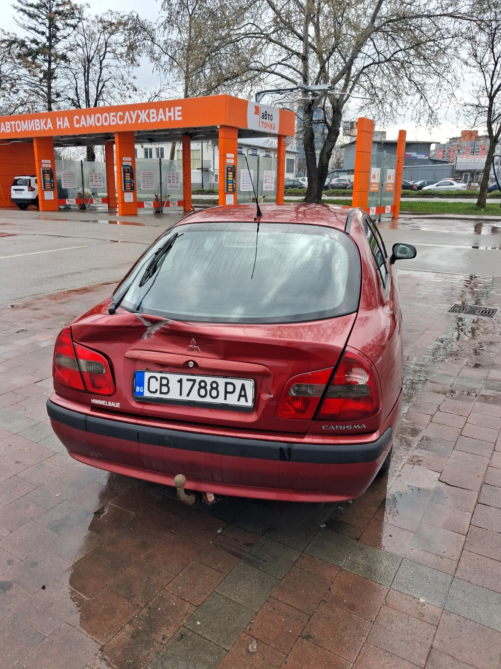 Mitsubishi Carisma 1.9 TD, снимка 3 - Автомобили и джипове - 54109679