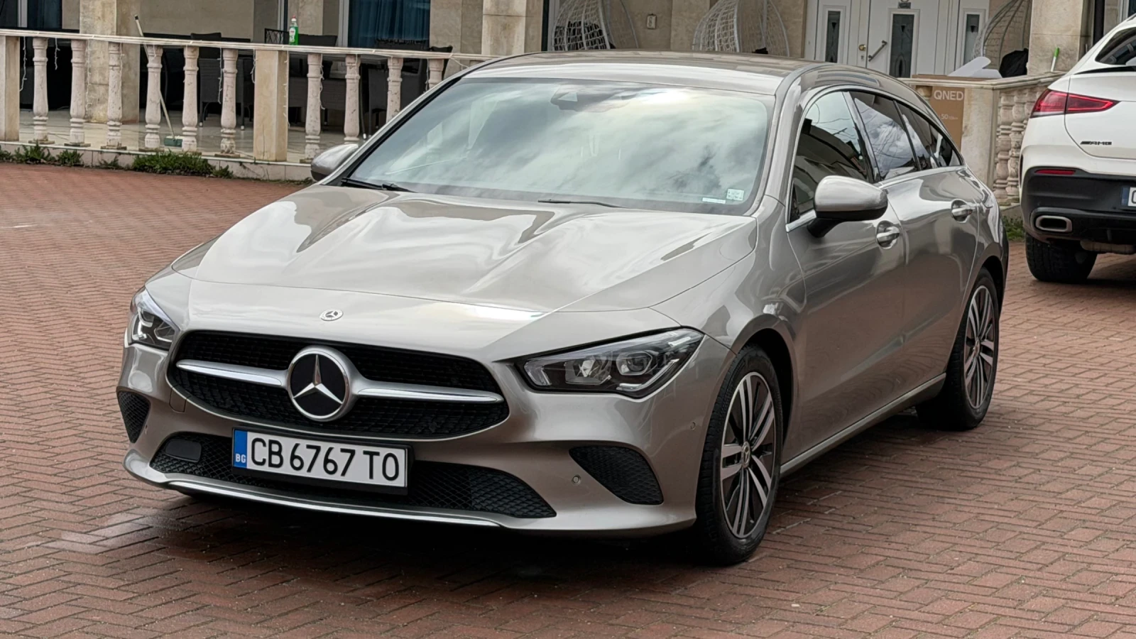 Mercedes-Benz CLA 180 AMG LINE* AMBIENT* SPORTBACK* TOP, снимка 2 - Автомобили и джипове - 54168568