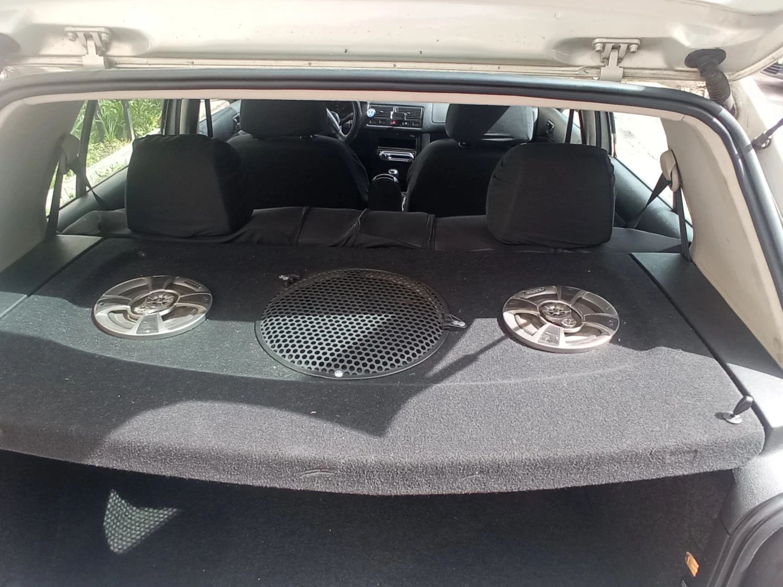 VW Golf 1, 4 i 16v, снимка 13 - Автомобили и джипове - 54477106