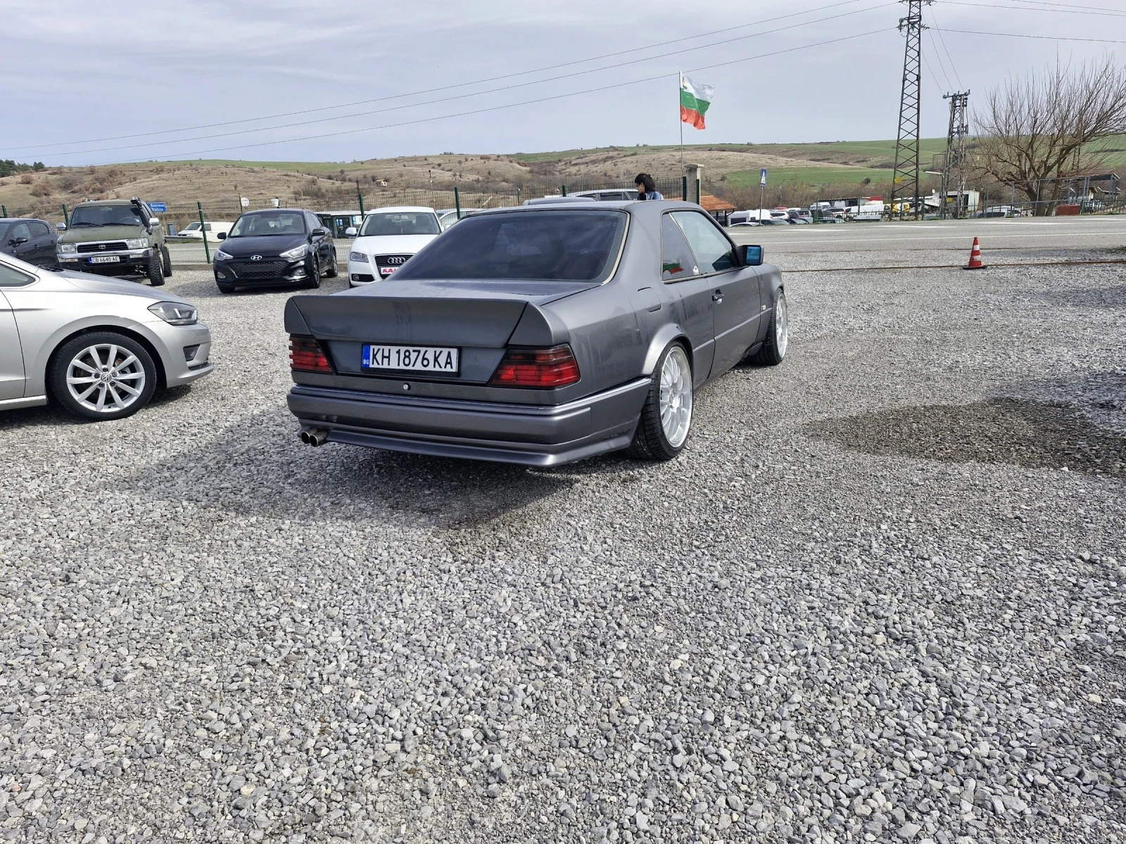 Mercedes-Benz 124 Coupe, снимка 5 - Автомобили и джипове - 54853827