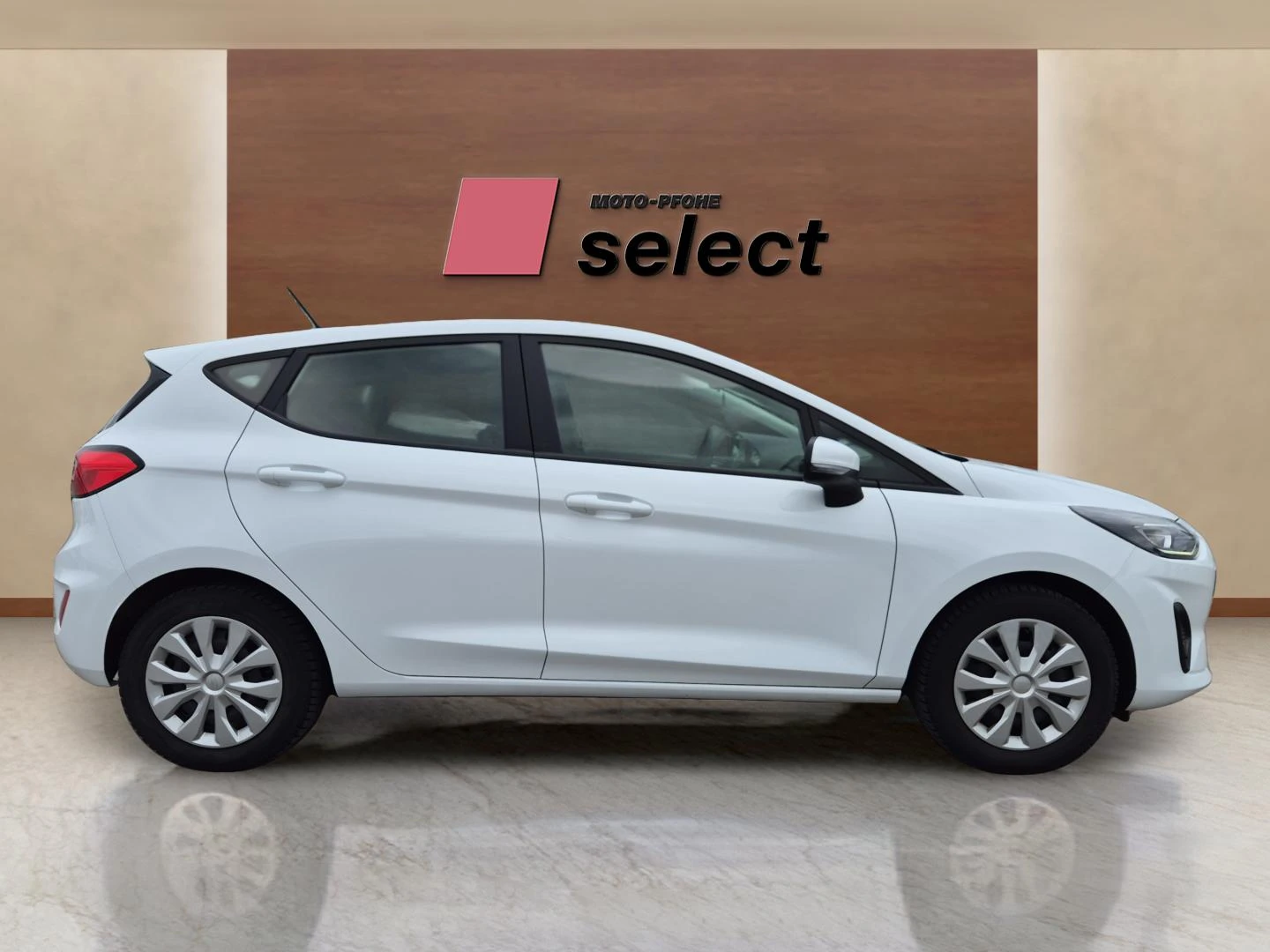Ford Fiesta 1.1 Duratec, снимка 4 - Автомобили и джипове - 54930026
