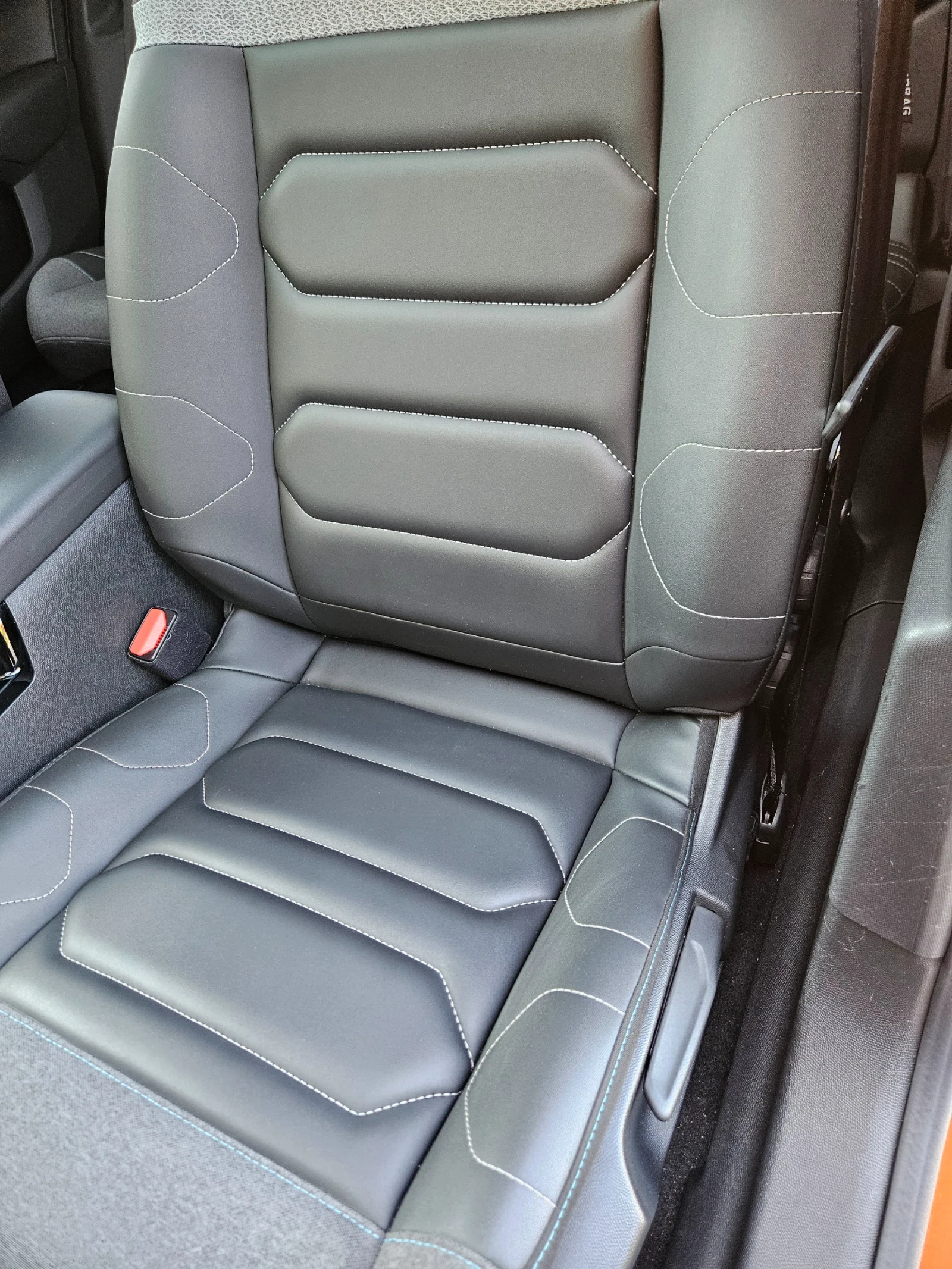 Citroen C4 1.2 turbo/131hp/8AT/SHINE, снимка 9 - Автомобили и джипове - 55014366