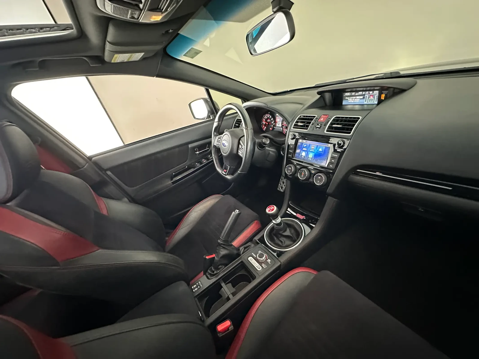 Subaru WRX STI Sport, снимка 10 - Автомобили и джипове - 55135501