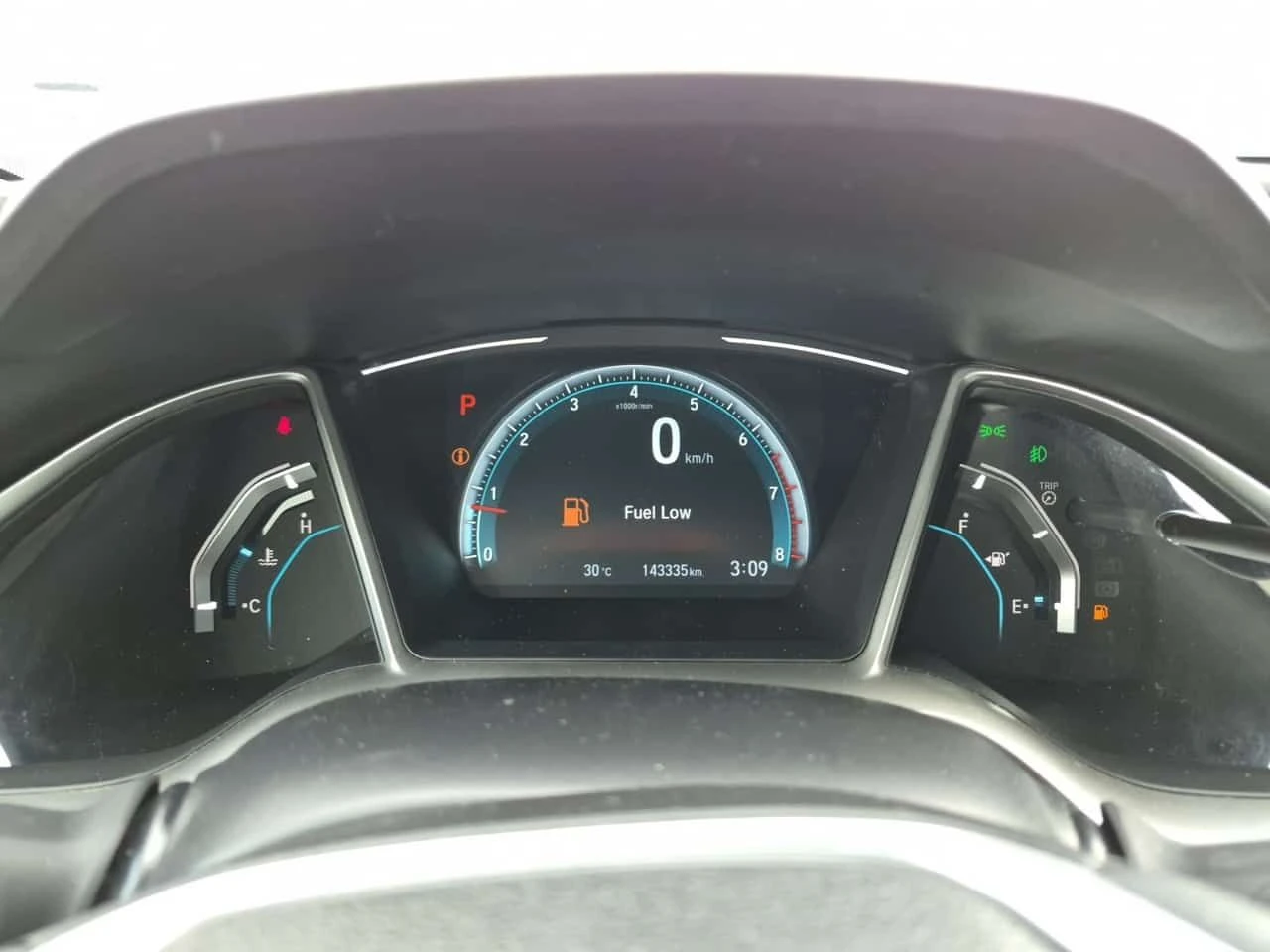 Honda Civic TOURING/CARFAX/Ленти/Панорама/Подгрев, снимка 9 - Автомобили и джипове - 55627115