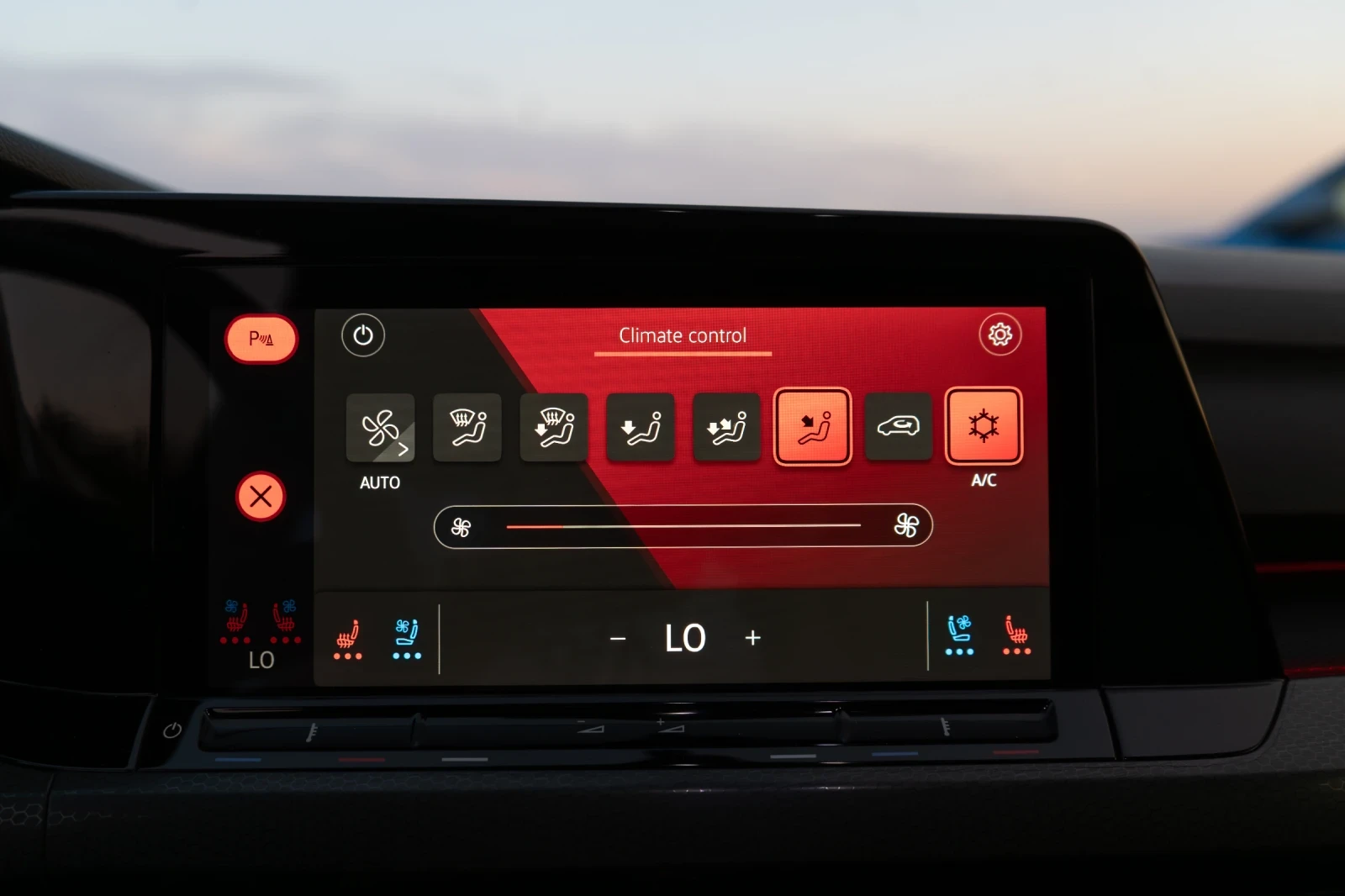 VW Golf GTI, снимка 12 - Автомобили и джипове - 55945681