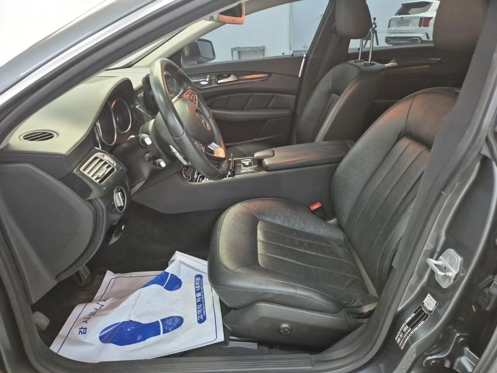 Mercedes-Benz CLS 350 D * 4MATIC * ОБДУХВАНЕ * 360 КАМЕРА * FACELIFT * , снимка 5 - Автомобили и джипове - 56009943