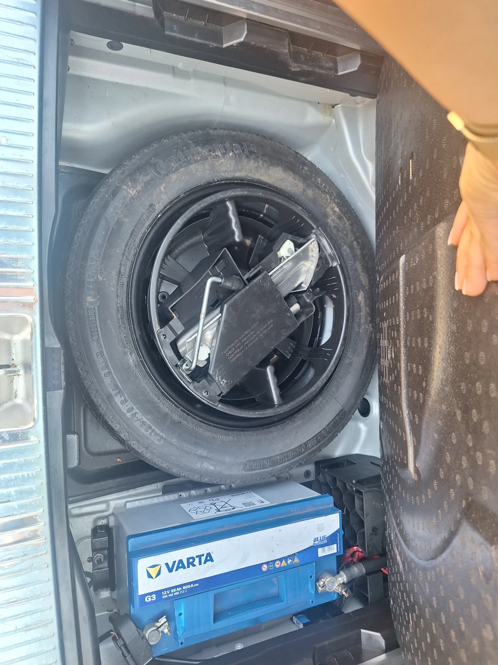 Mercedes-Benz C 220, снимка 15 - Автомобили и джипове - 56031806