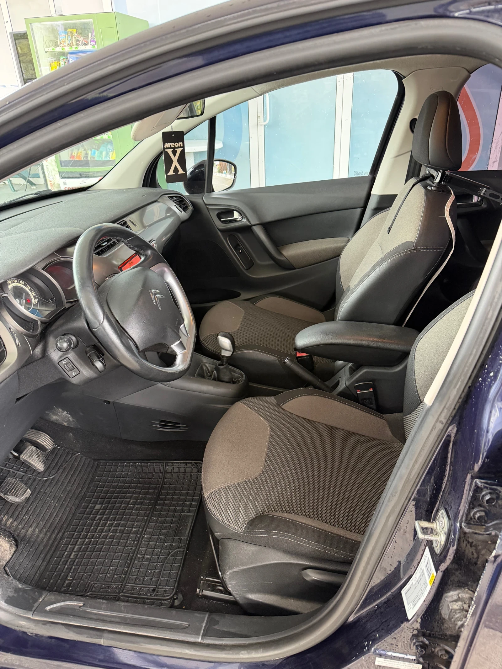 Citroen C3 1.4 HDI, снимка 7 - Автомобили и джипове - 56247492
