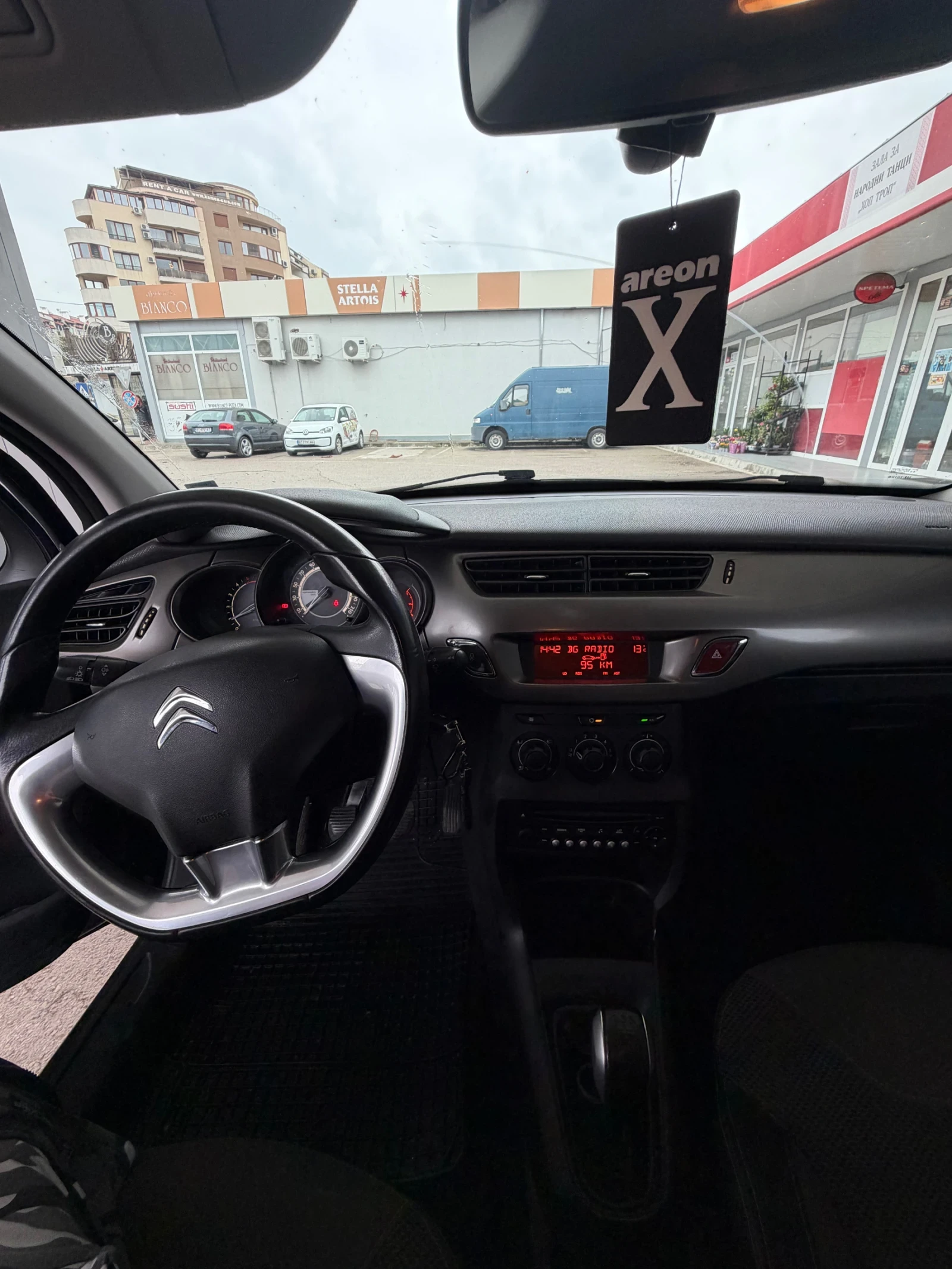 Citroen C3 1.4 HDI, снимка 10 - Автомобили и джипове - 56247492
