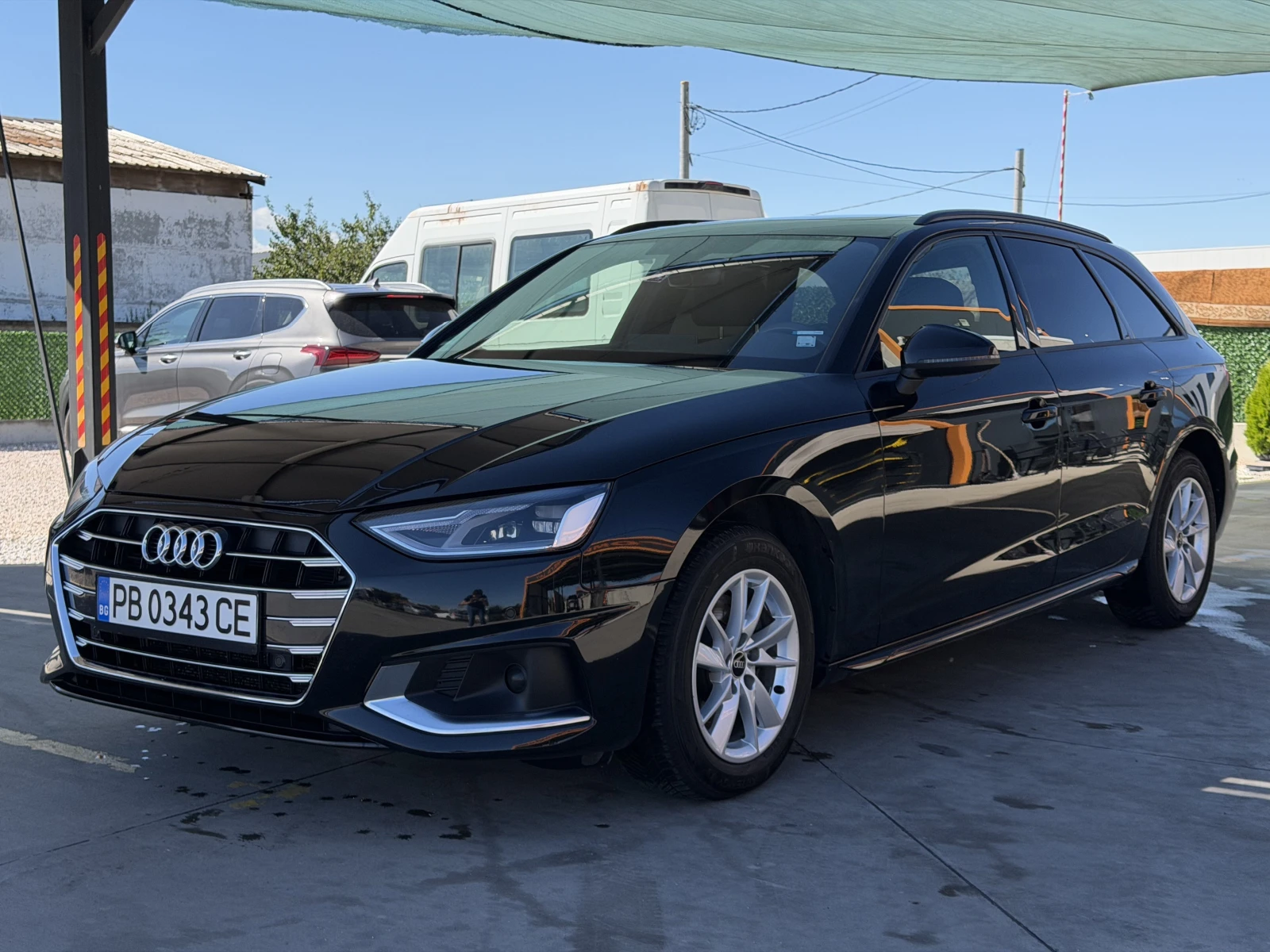 Audi A4 2.0 TDI MILD HYBRID, снимка 3 - Автомобили и джипове - 56247834