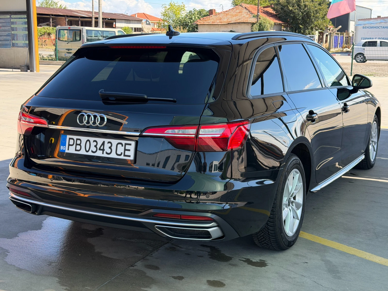 Audi A4 2.0 TDI MILD HYBRID, снимка 6 - Автомобили и джипове - 56247834
