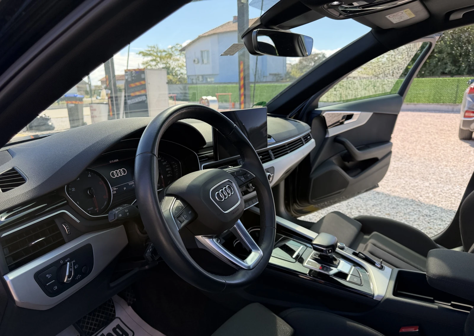 Audi A4 2.0 TDI MILD HYBRID, снимка 7 - Автомобили и джипове - 56247834