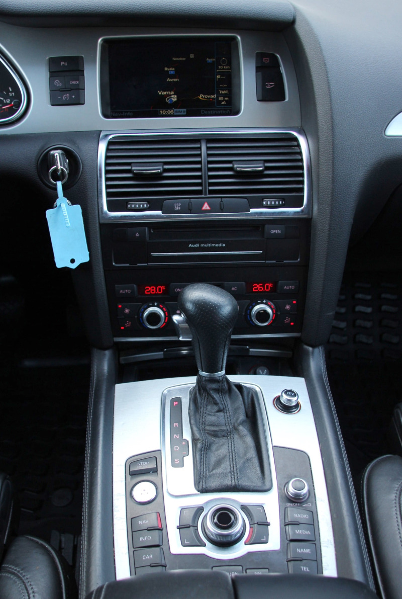 Audi Q7 4.2 TDI S-LINE  FACELIFT 6+1 МЕСТА , снимка 11 - Автомобили и джипове - 44183109
