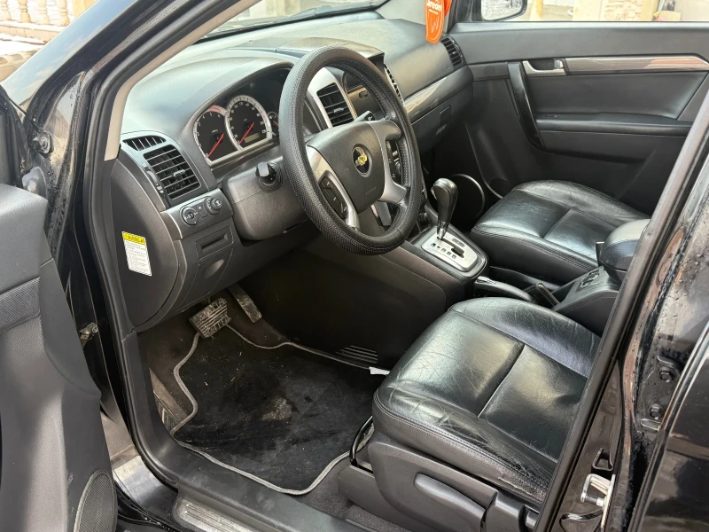 Chevrolet Captiva 7-МЕСТЕН АВТОМАТИК, снимка 10 - Автомобили и джипове - 48845012