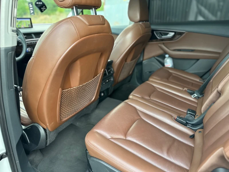 Audi Q7 3.0, снимка 9 - Автомобили и джипове - 53470338