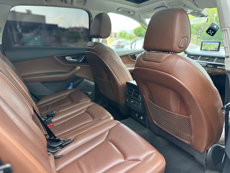 Audi Q7 3.0, снимка 6 - Автомобили и джипове - 53470338