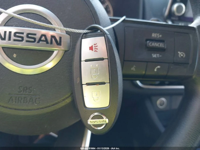 Nissan Rogue 2.5l S Fwd, снимка 11 - Автомобили и джипове - 53477553