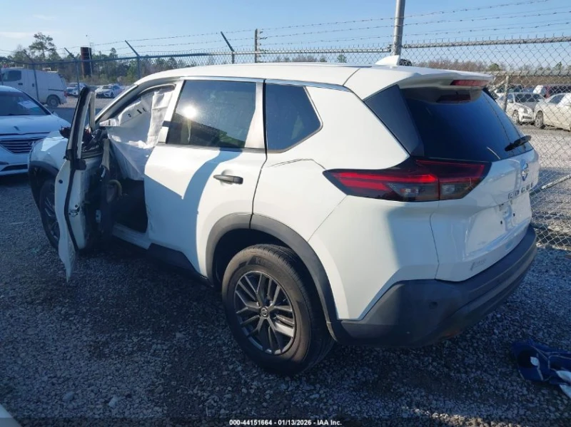 Nissan Rogue 2.5l S Fwd, снимка 3 - Автомобили и джипове - 53477553