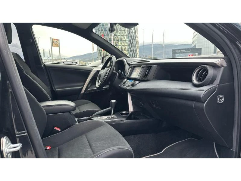 Toyota Rav4 2.5 HSD 2WD DYNAMIC, снимка 6 - Автомобили и джипове - 53883676