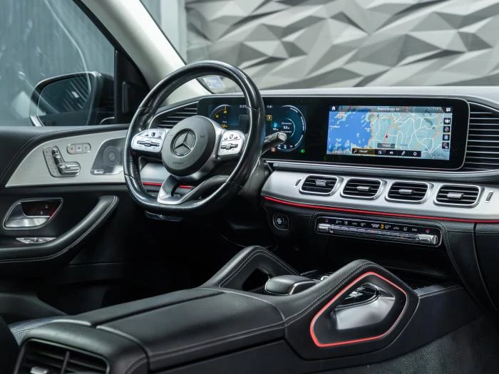 Mercedes-Benz GLE 400 D* 4MATIC* BURMESTER* 360CAM* ОБДУХВ* MEMORY* , снимка 14 - Автомобили и джипове - 54629769