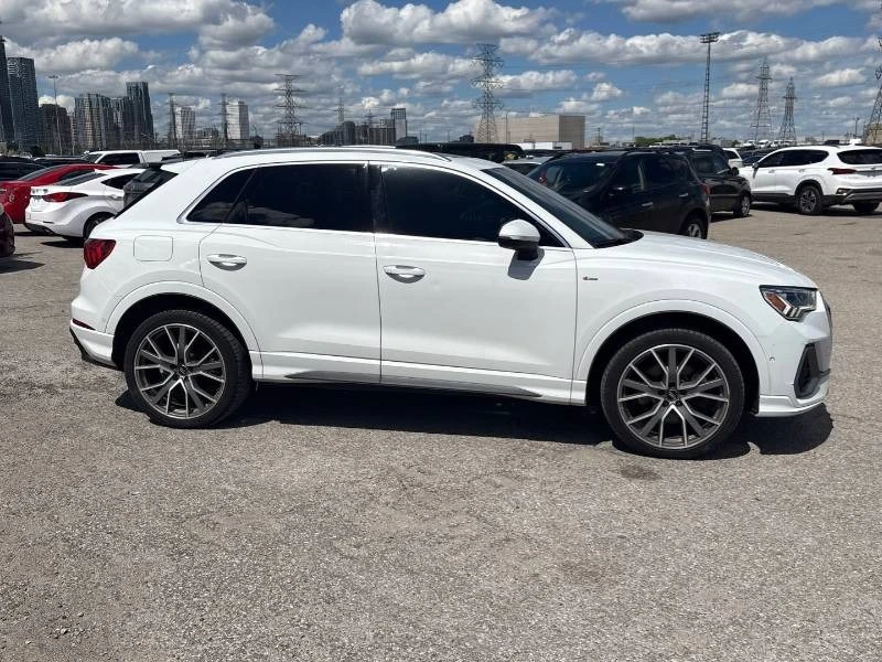 Audi Q3 * Technik * PANO * ПОДГРЕВ * КАМЕРА * ПАМЕТ, снимка 4 - Автомобили и джипове - 54920395