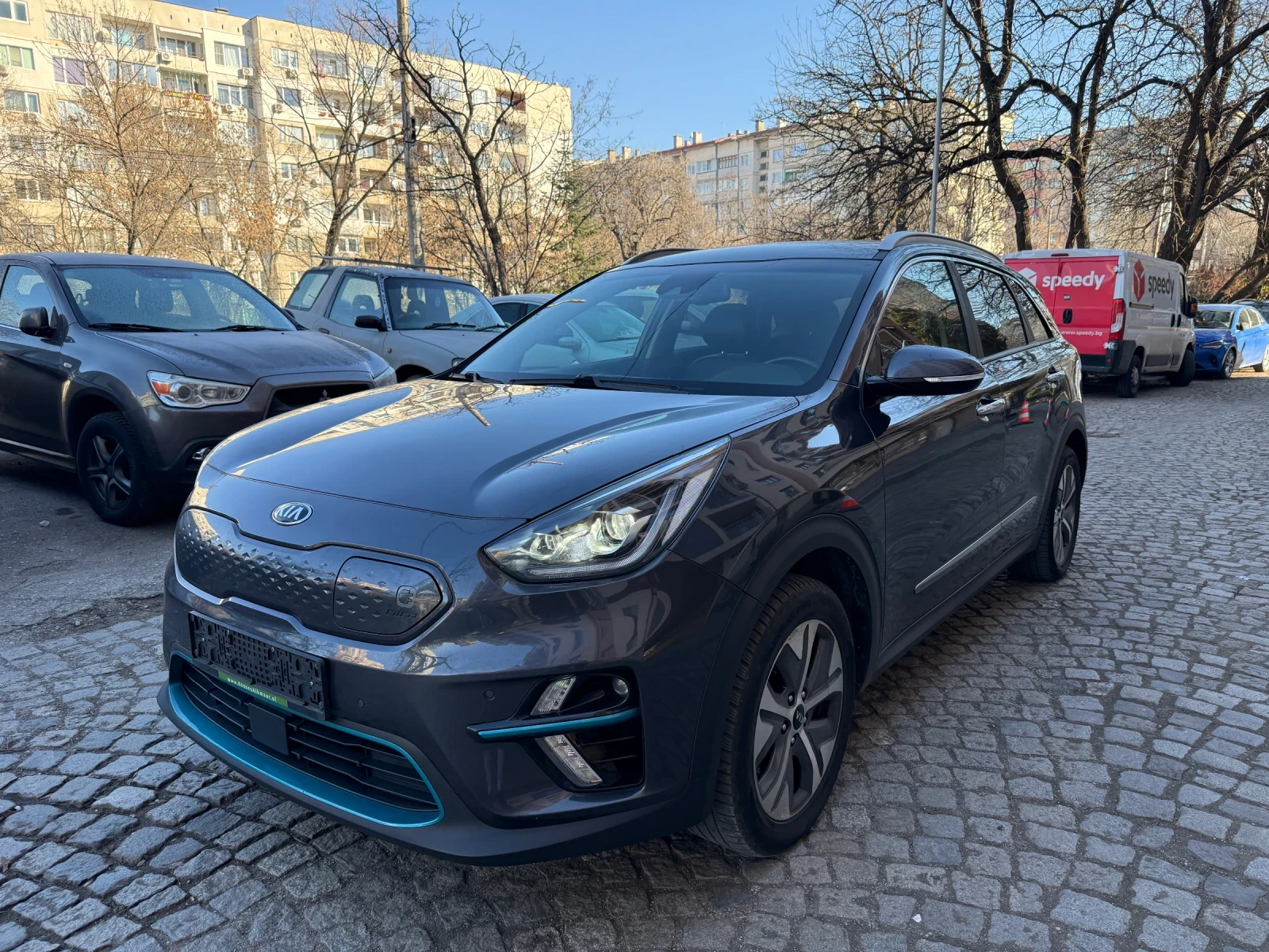 Kia Niro 64kWh Executive Line SOH100%, снимка 1
