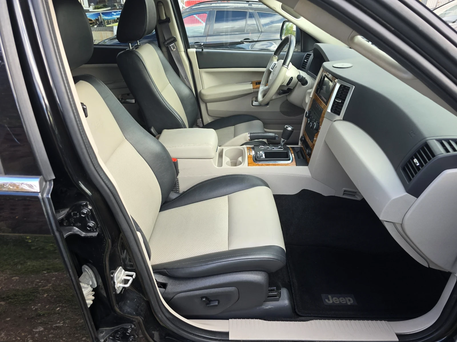 Jeep Grand cherokee 5.7 HEMI FACELIFT | Mobile.bg   12