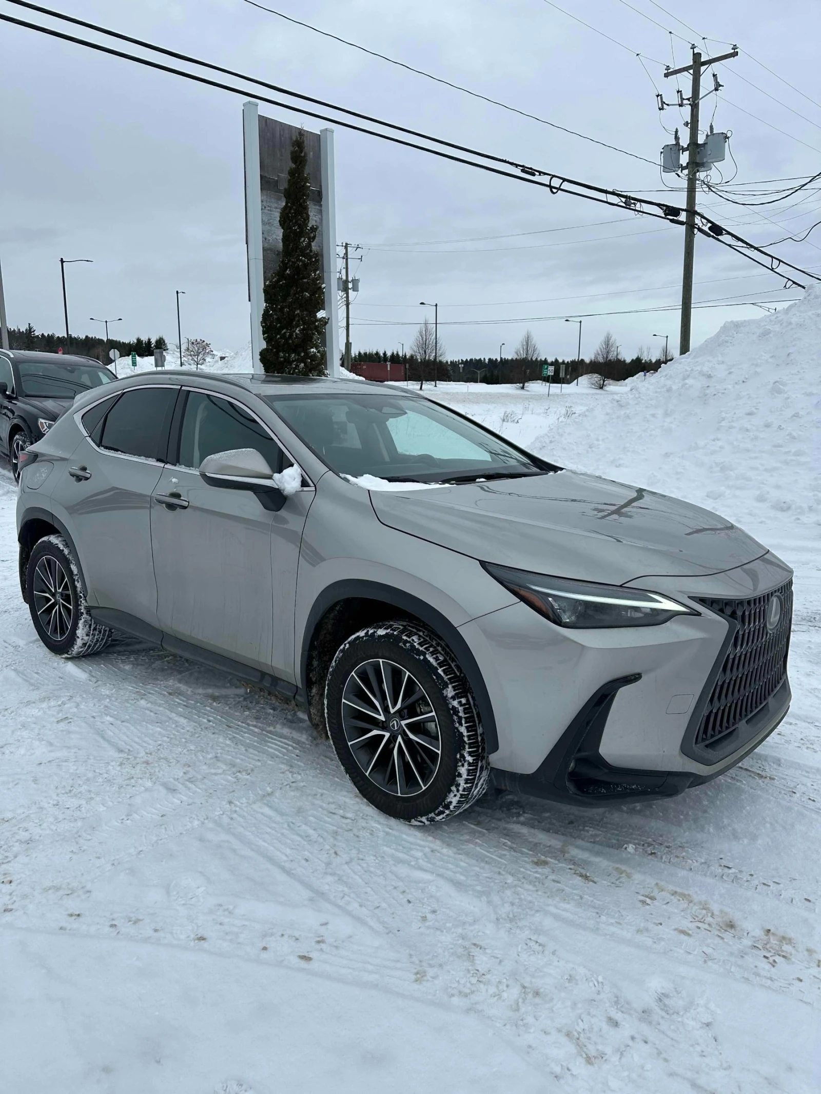 Lexus NX 450 * CARFAX * ��� ������������ ������ | Mobile.bg � ����������� 3