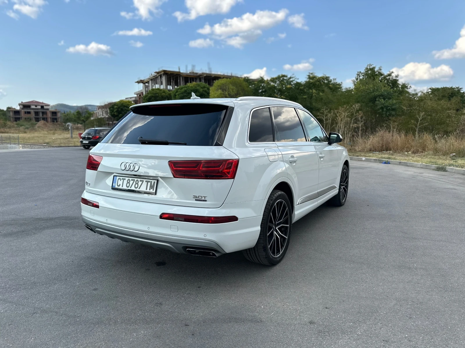 Audi Q7 3.0 - изображение 3