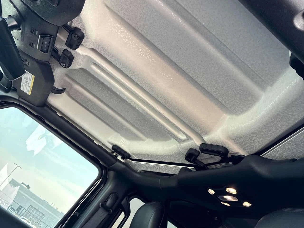 Jeep Wrangler * Sahara * 2 �����* �������* ����*  | Mobile.bg � ����������� 11