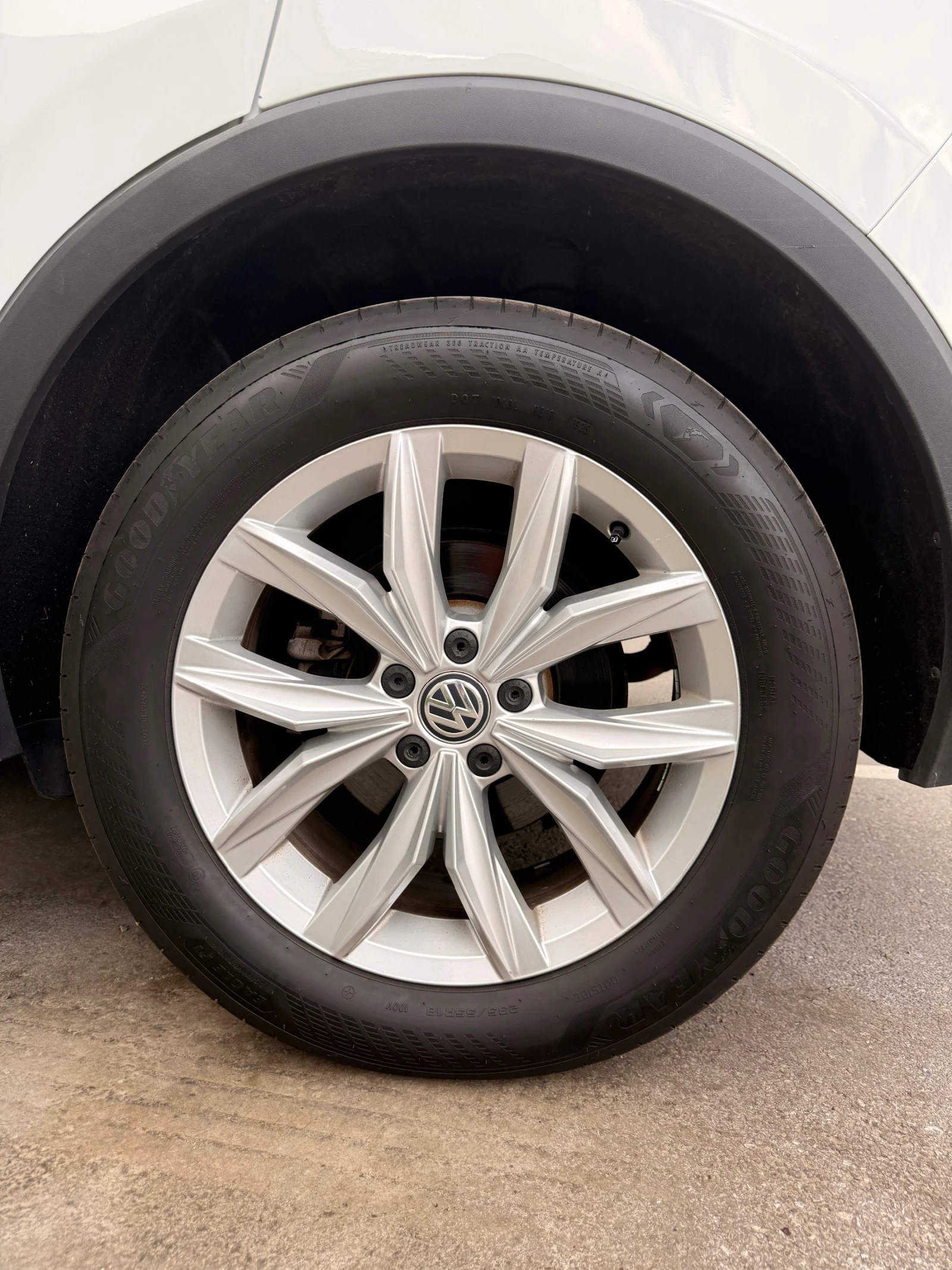 VW Tiguan 2.0TDI/4Motion/FullLED/Distro/LaneAssist | Mobile.bg � ����������� 7