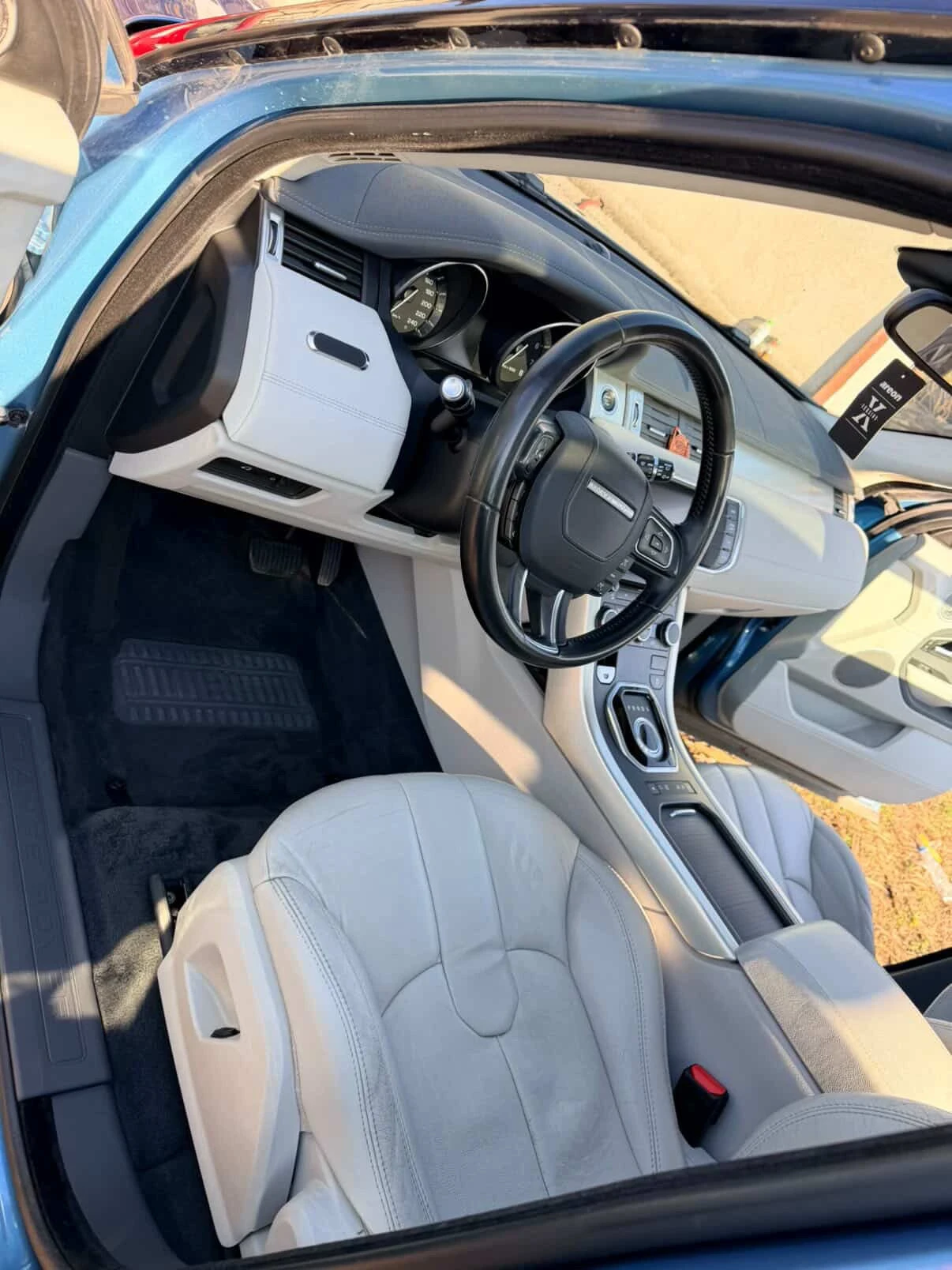 Land Rover Range Rover Evoque 2.0Si4 PANO, снимка 4 - Автомобили и джипове - 55682607