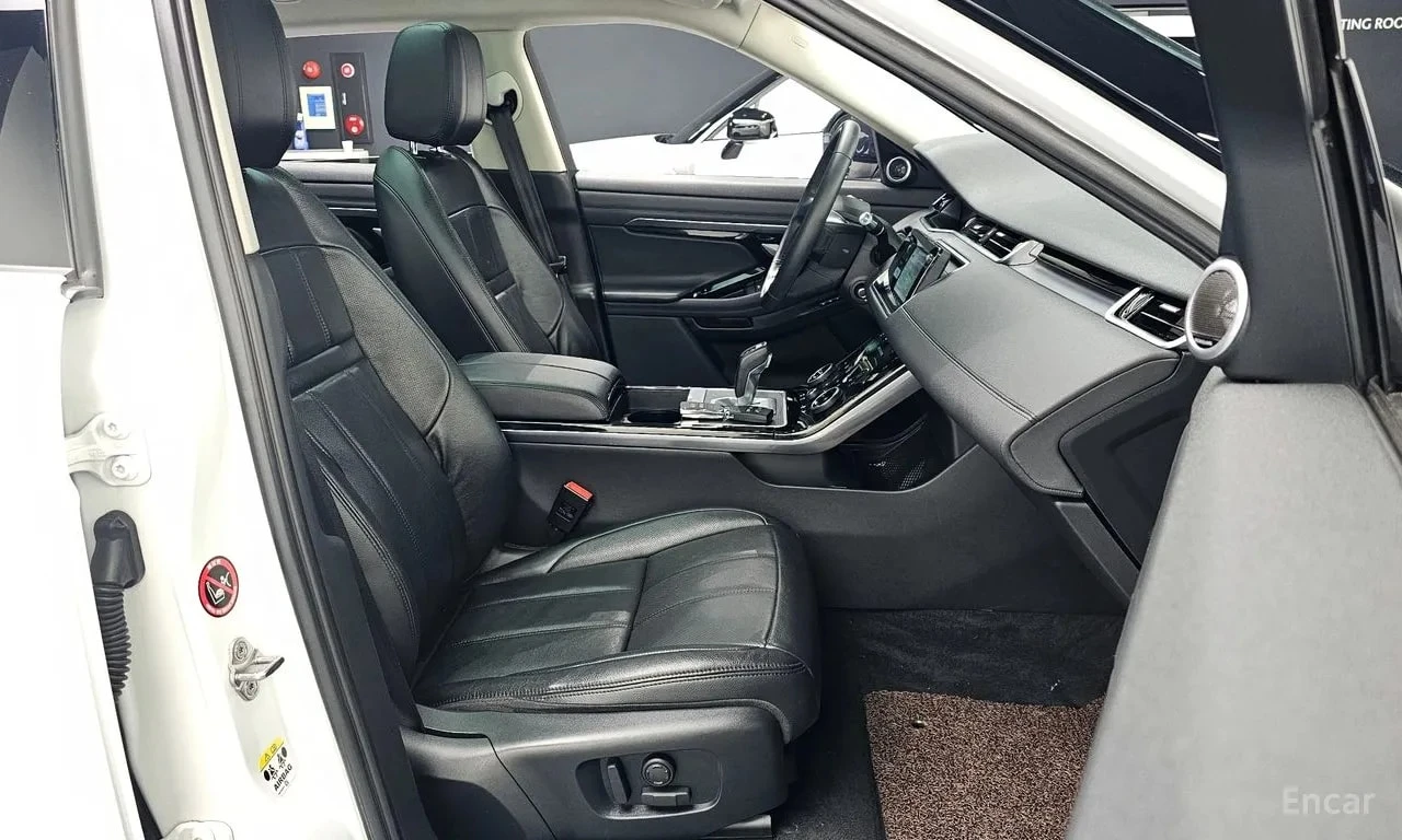 Land Rover Range Rover Evoque * D180 Launch Edition * ЦЕНА ДО БГ, снимка 10 - Автомобили и джипове - 55875927