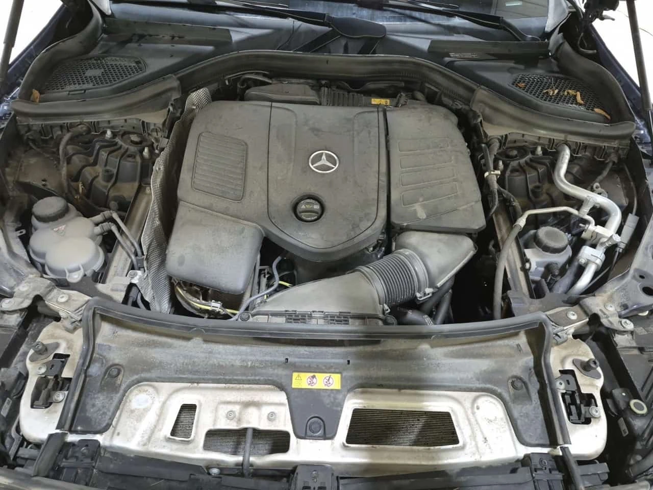Mercedes-Benz GLC 300 * AMG Line * CARFAX * , снимка 17 - Автомобили и джипове - 56231947