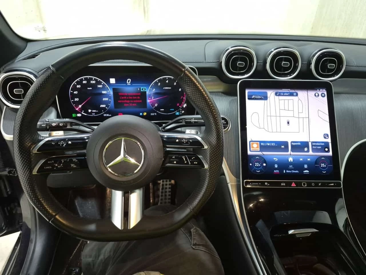 Mercedes-Benz GLC 300 * AMG Line * CARFAX * , снимка 6 - Автомобили и джипове - 56231947