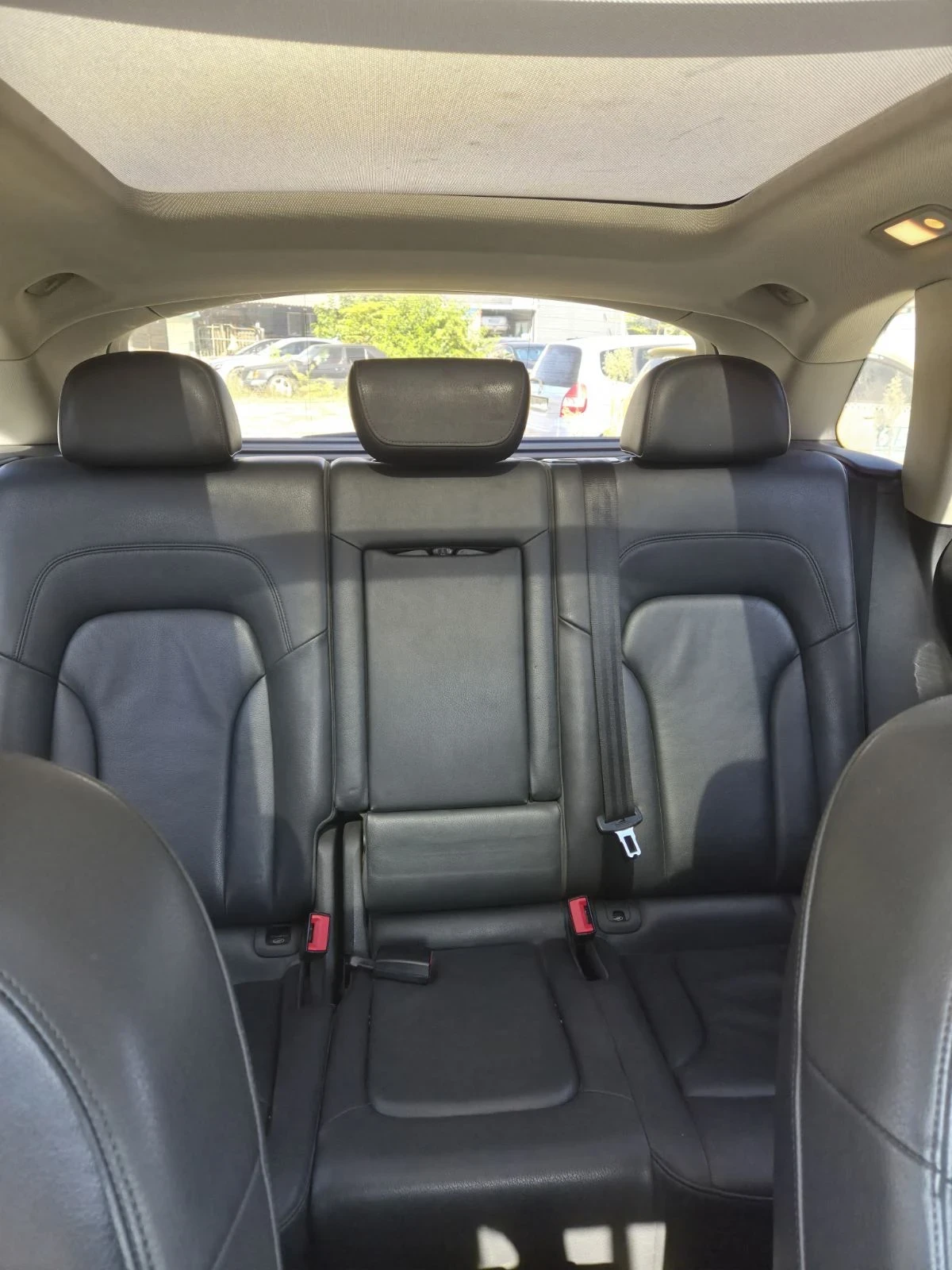 Audi Q5, снимка 9 - Автомобили и джипове - 56374949
