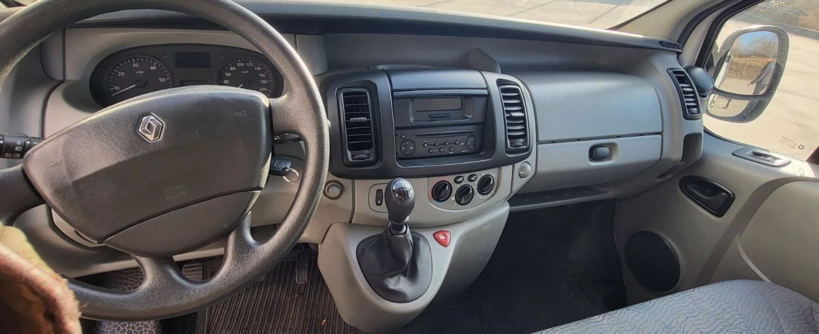 Renault Trafic L1H1 - изображение 5