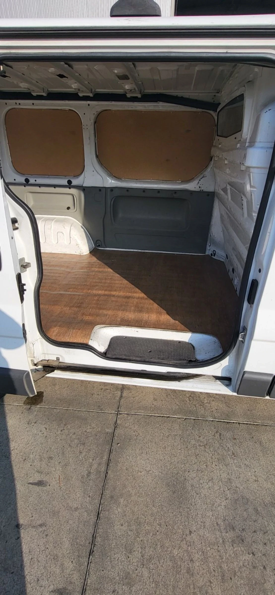 Renault Trafic L1H1 - изображение 7