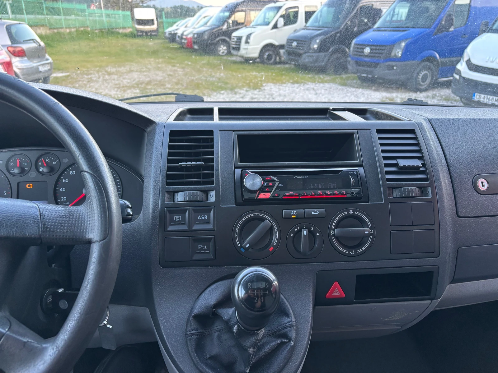 VW T5 МАКСИ КЛИМА ЛЮК, снимка 10 - Бусове и автобуси - 54444548
