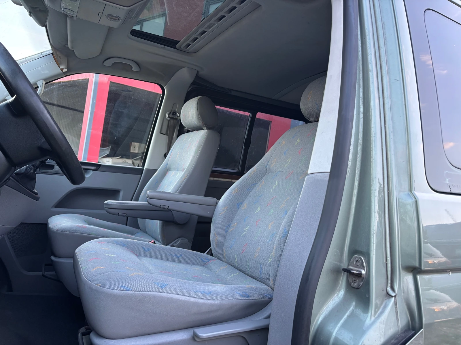 VW T5 МАКСИ КЛИМА ЛЮК, снимка 7 - Бусове и автобуси - 54444548