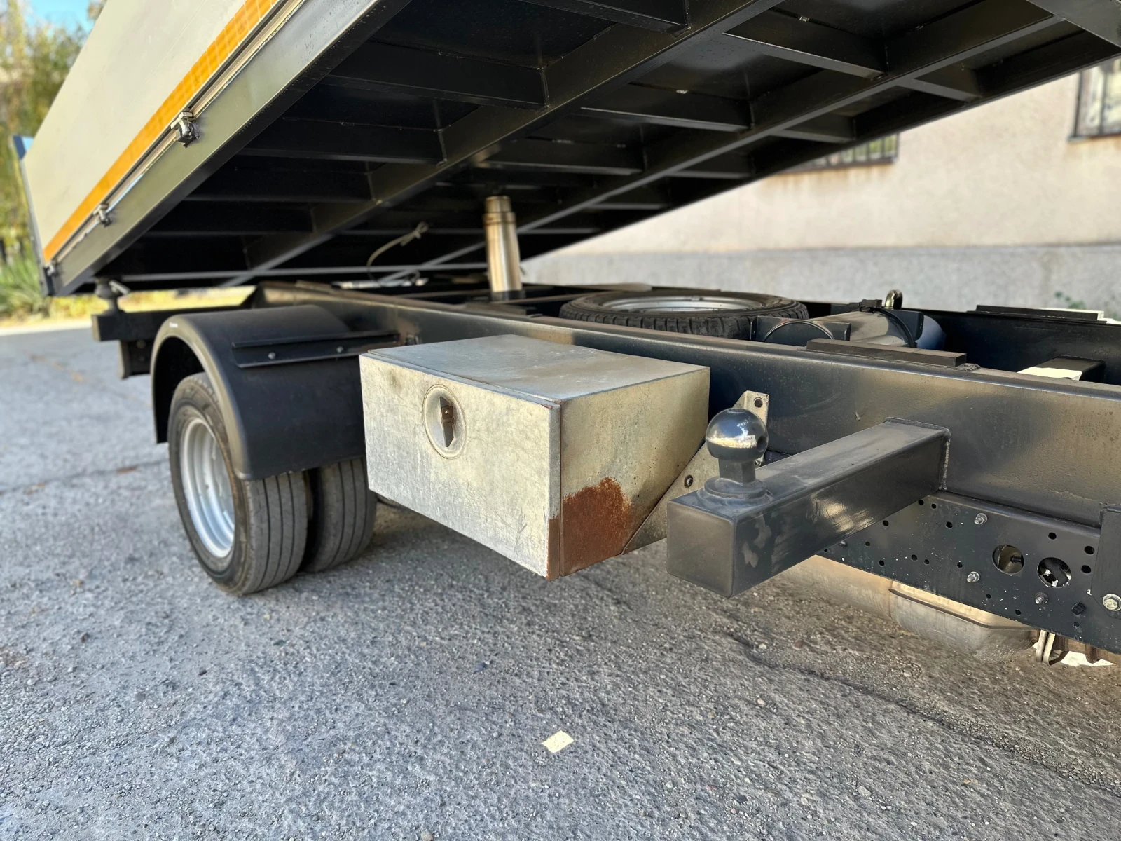 Iveco 35c15 ���������� ��������, 3.60��2.10, �������� �� 3500� | Mobile.bg � ����������� 4