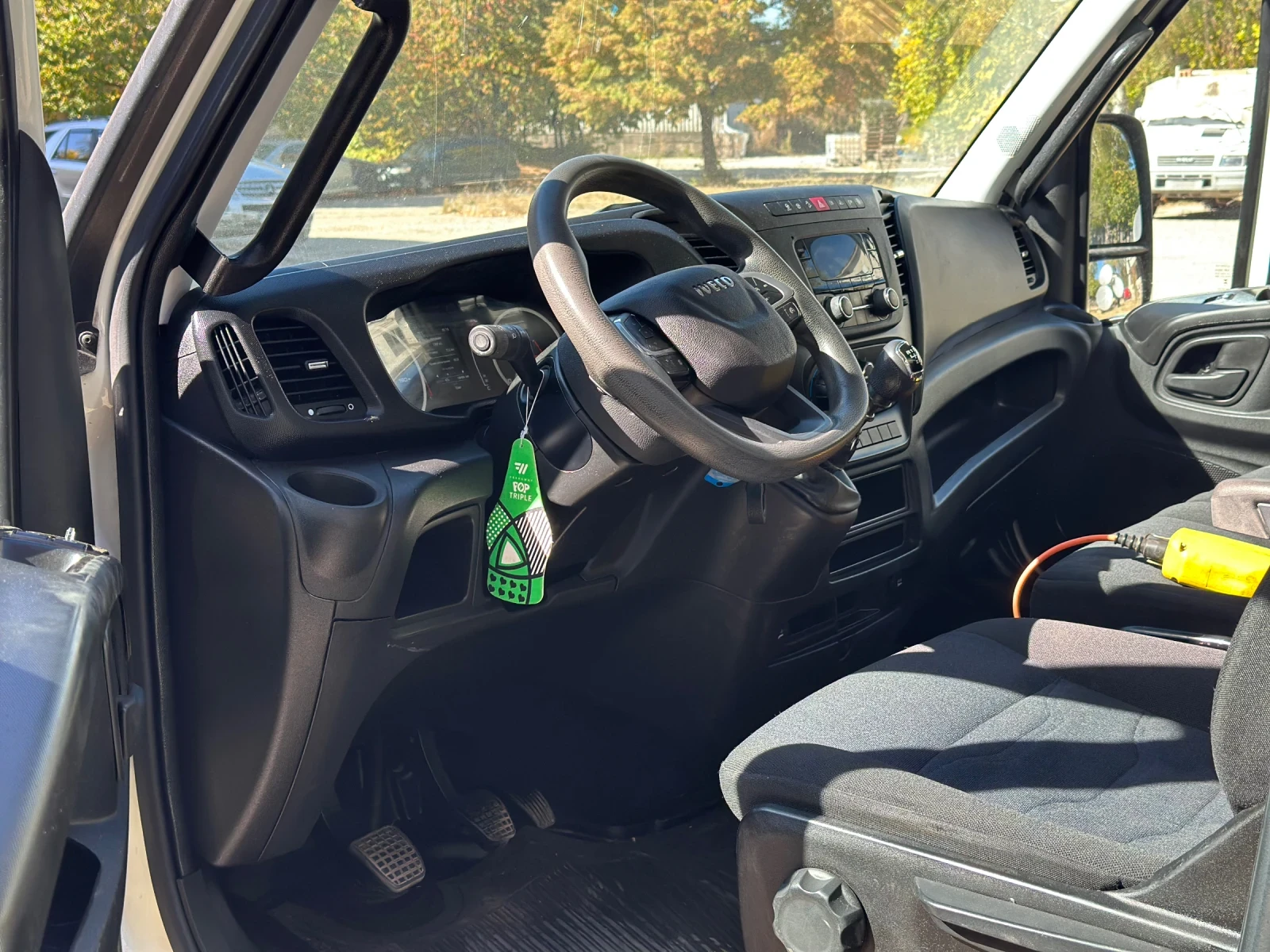 Iveco 35c15 ���������� ��������, 3.60��2.10, �������� �� 3500� | Mobile.bg � ����������� 7