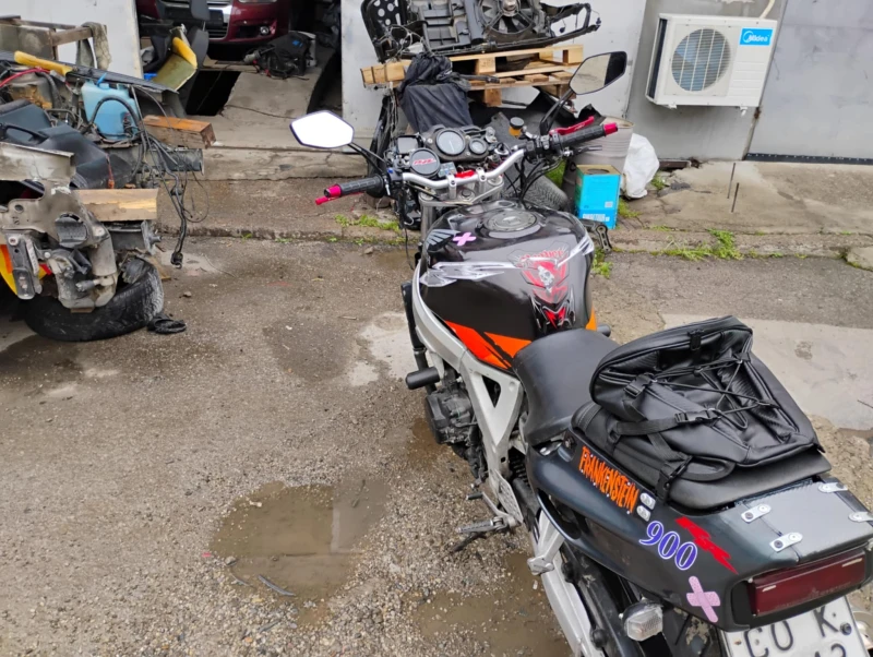 Honda Cbr 900RR, снимка 3 - Мотоциклети и мототехника - 52657768