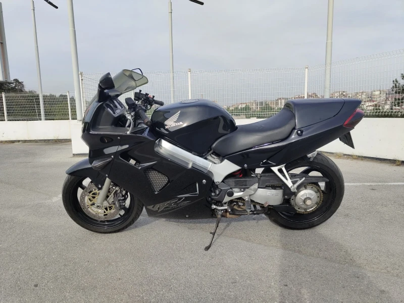 Honda Vfr 800 fi Delkevic, снимка 2 - Мотоциклети и мототехника - 52820048