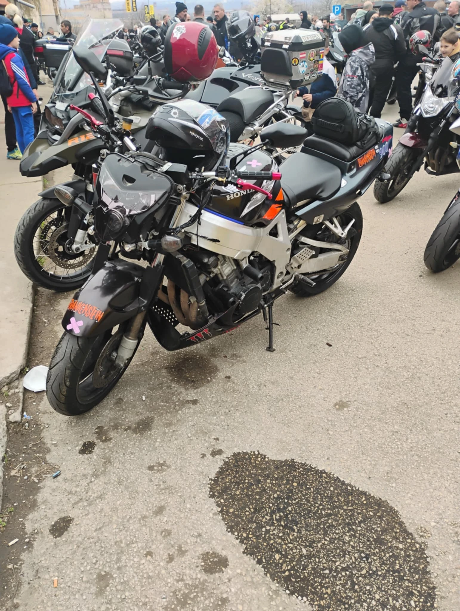 Honda Cbr 900RR - изображение 2