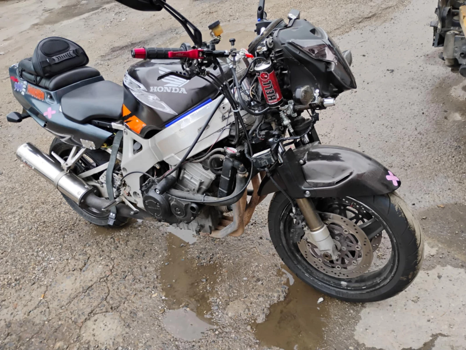 Honda Cbr 900RR - изображение 4